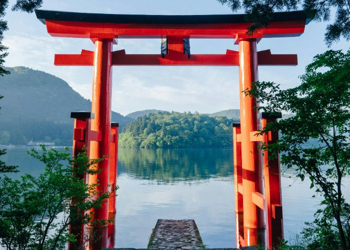 The famous shot from the Torii Gates of Peace, looking out onto Lake Ashi.